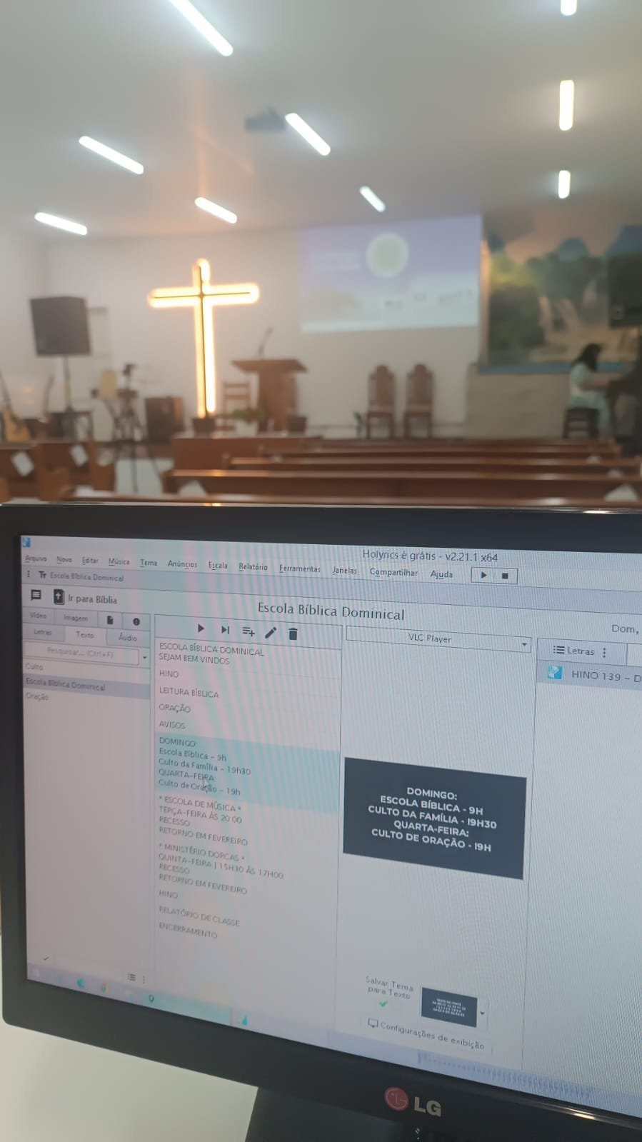Interior da Primeira Igreja Batista Bíblica de Umuarama
